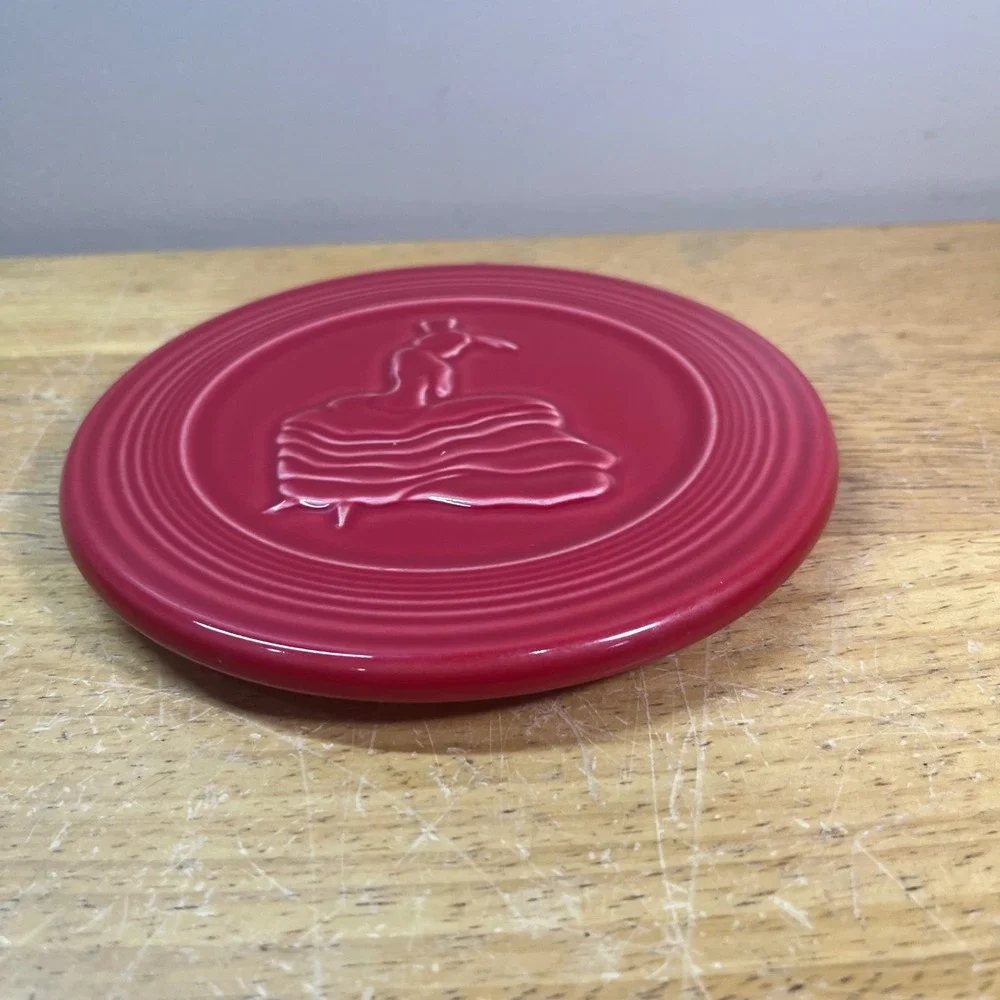 Vtg Homer Laughlin Fiesta Scarlet Red Dancing Lady Trivet 6